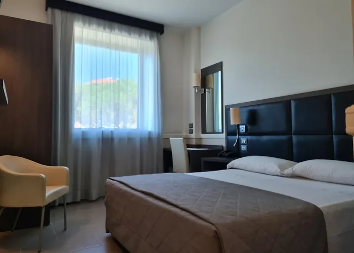 Artis Otel 4*