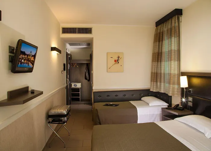 Artis Otel 4*
