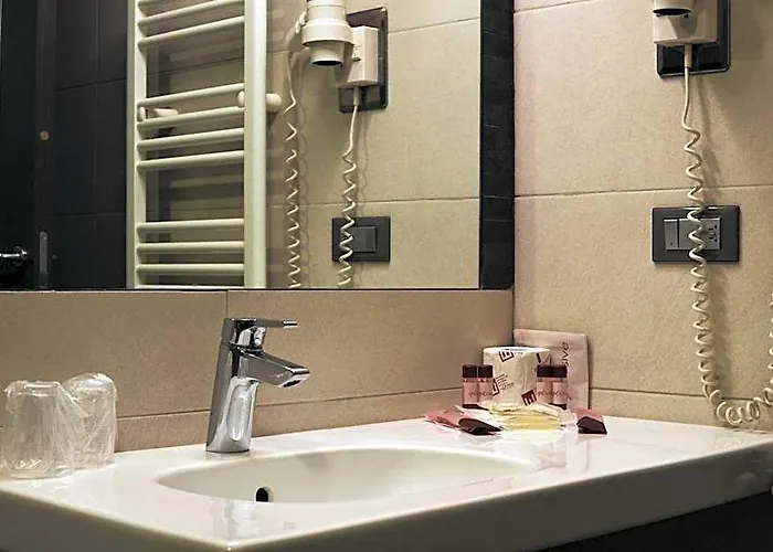 Artis Otel 4*